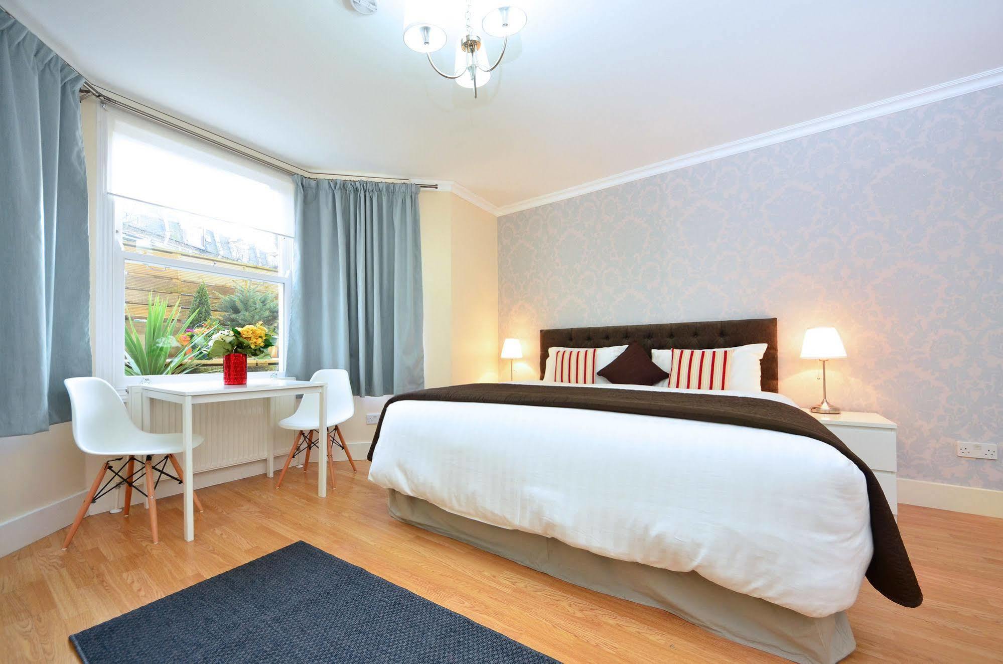 W14 Apartments ロンドン エクステリア 写真